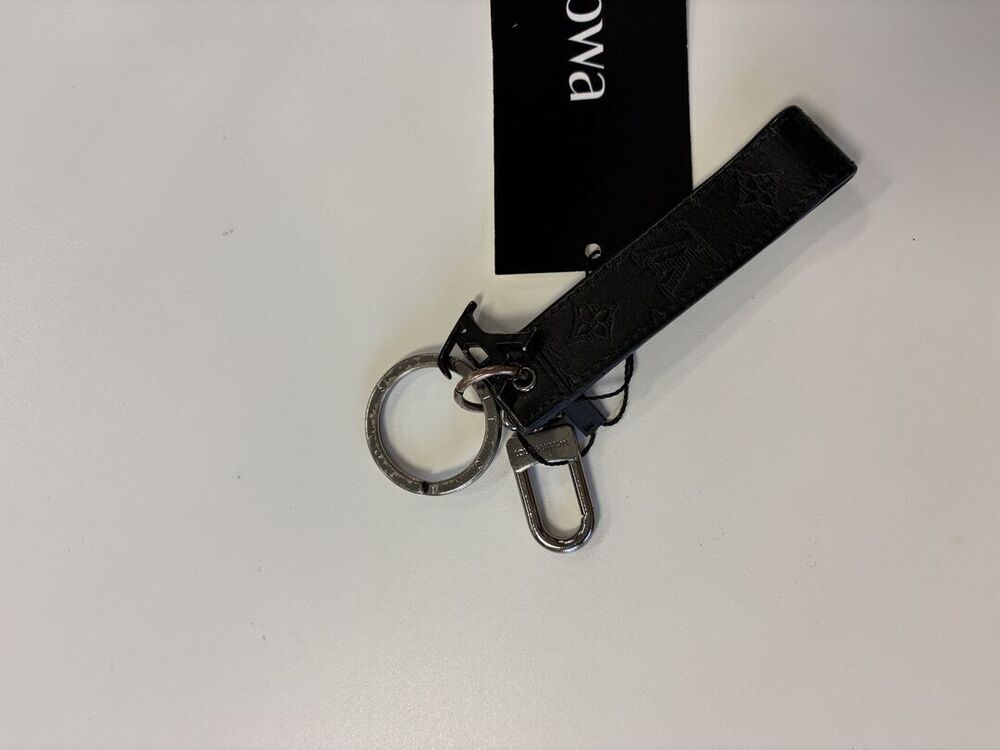 Louis Vuitton Black Monogram Empreinte Dragonne Key Holder